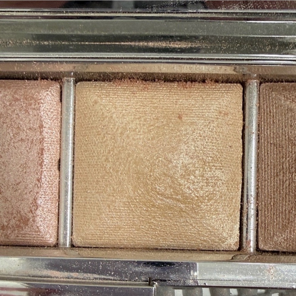 HOURGLASS Ambient Metallic Strobe Palette - Picture 4 of 5